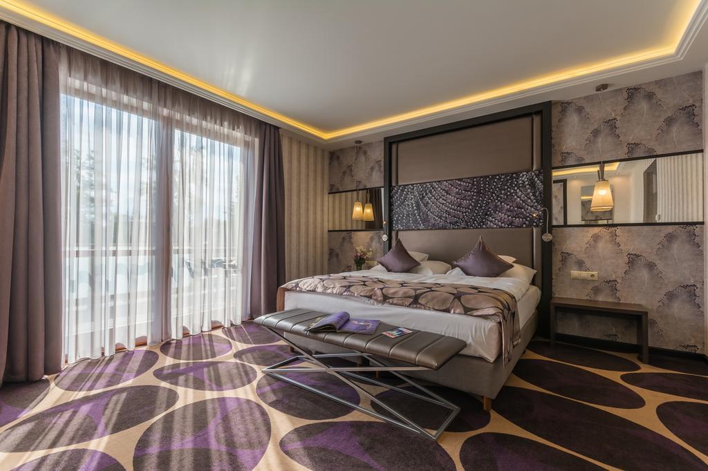 Victoria Garden Hotel és Étterem Nyíregyháza Chambre photo
