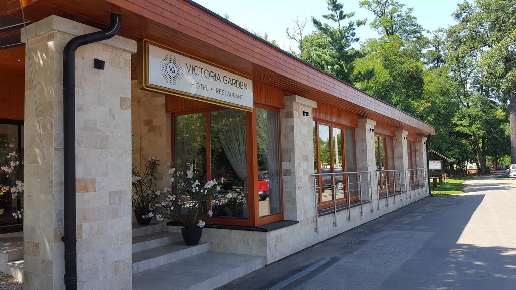 Victoria Garden Hotel és Étterem Nyíregyháza Extérieur photo